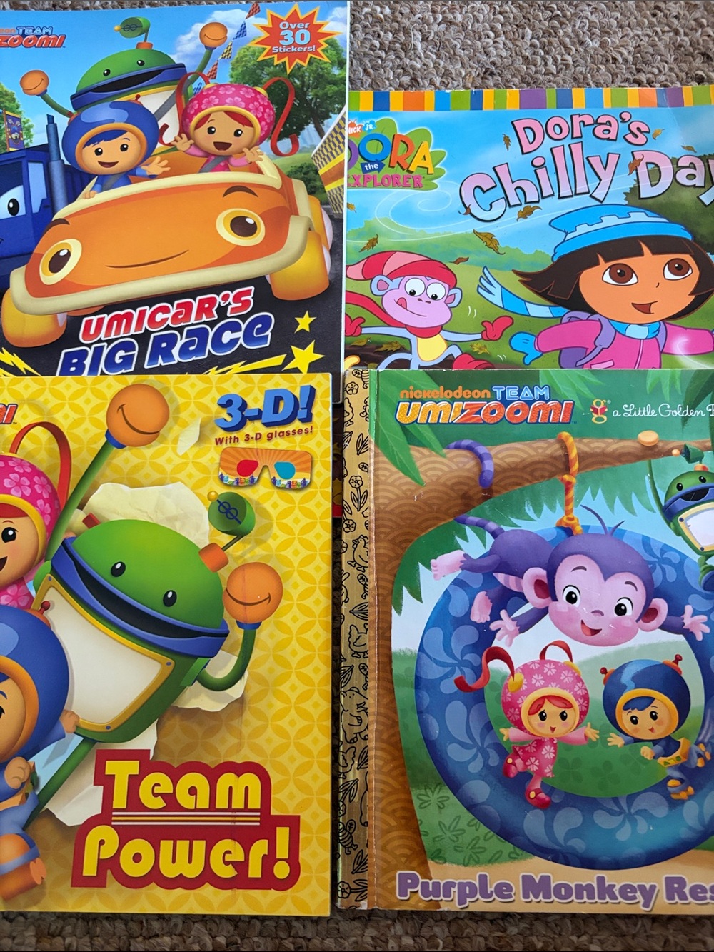 Bundle of 4 Nickelodeon books